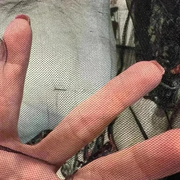 SHEIN Super sheer hand embroidered Kimono/Robe/ Cover Up Size Small - Picture 6 of 6